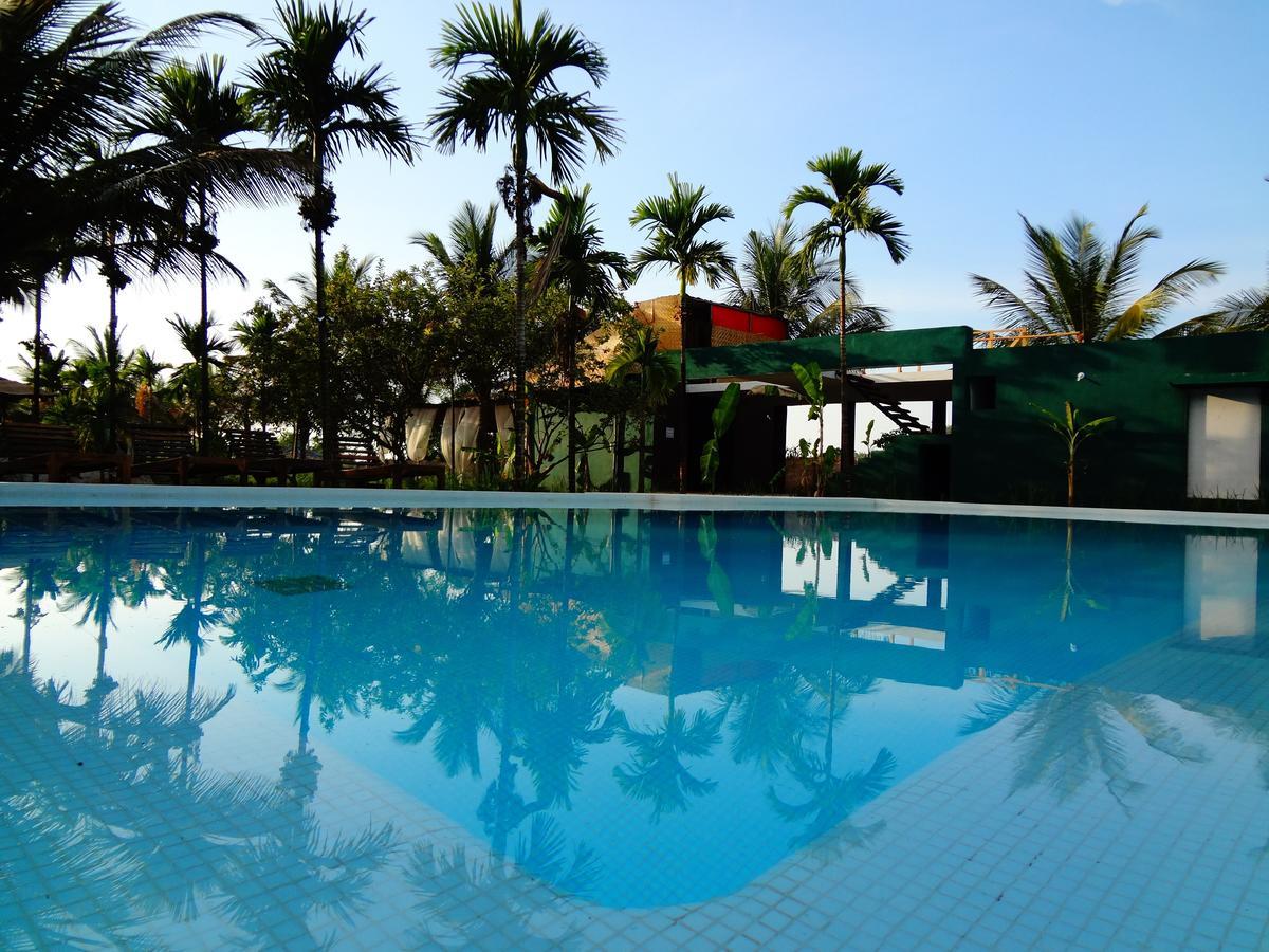 Aquatica Resorts & Spa Morjim Exterior photo